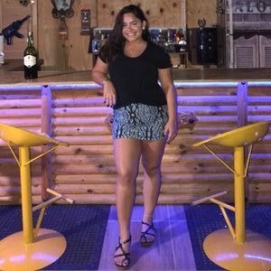 Meet your Posher, Sandra